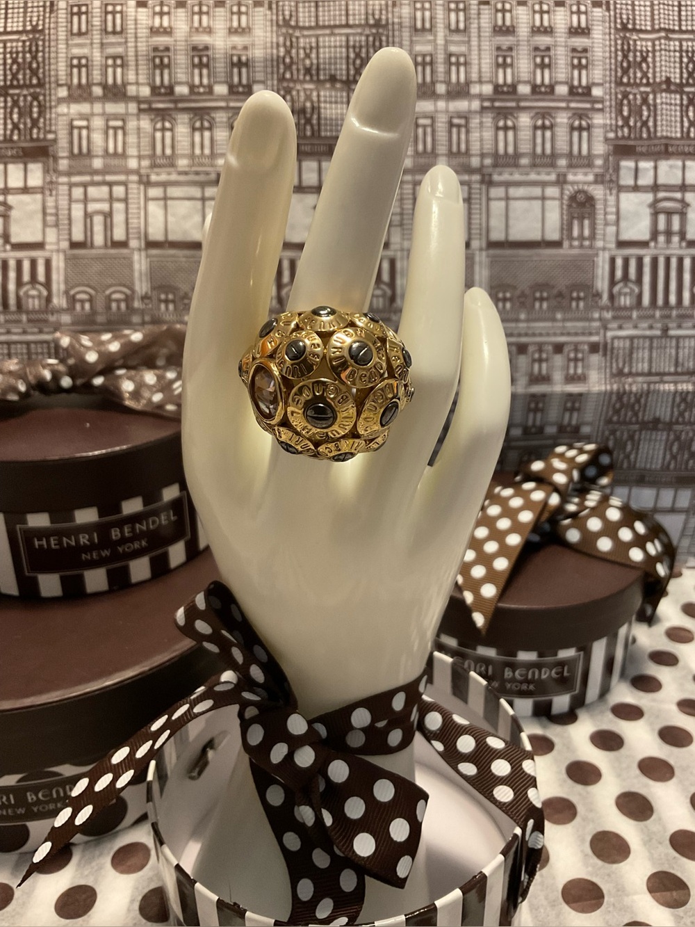 Henri Bendel Rivets Large Dome Statement Ring Size 6.5